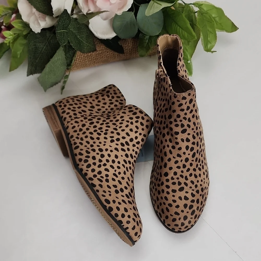 Cat & Jack Tan and Black Cheetah Print Kids Ankle Boots